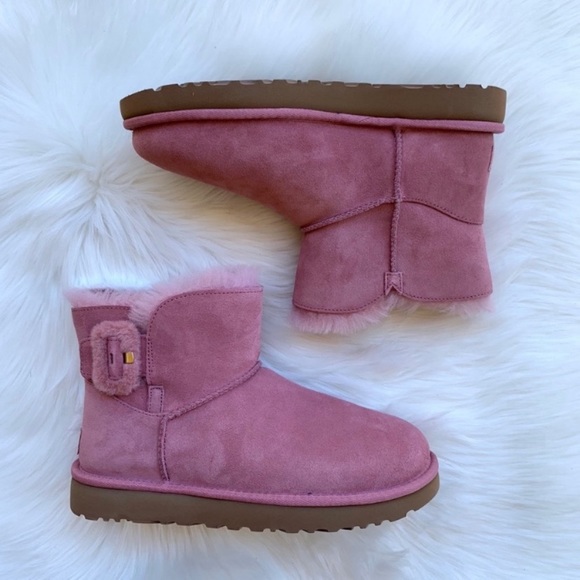 💕New UGG Mini Bailey Fluff Buckle Boots💕 - Picture 2 of 7